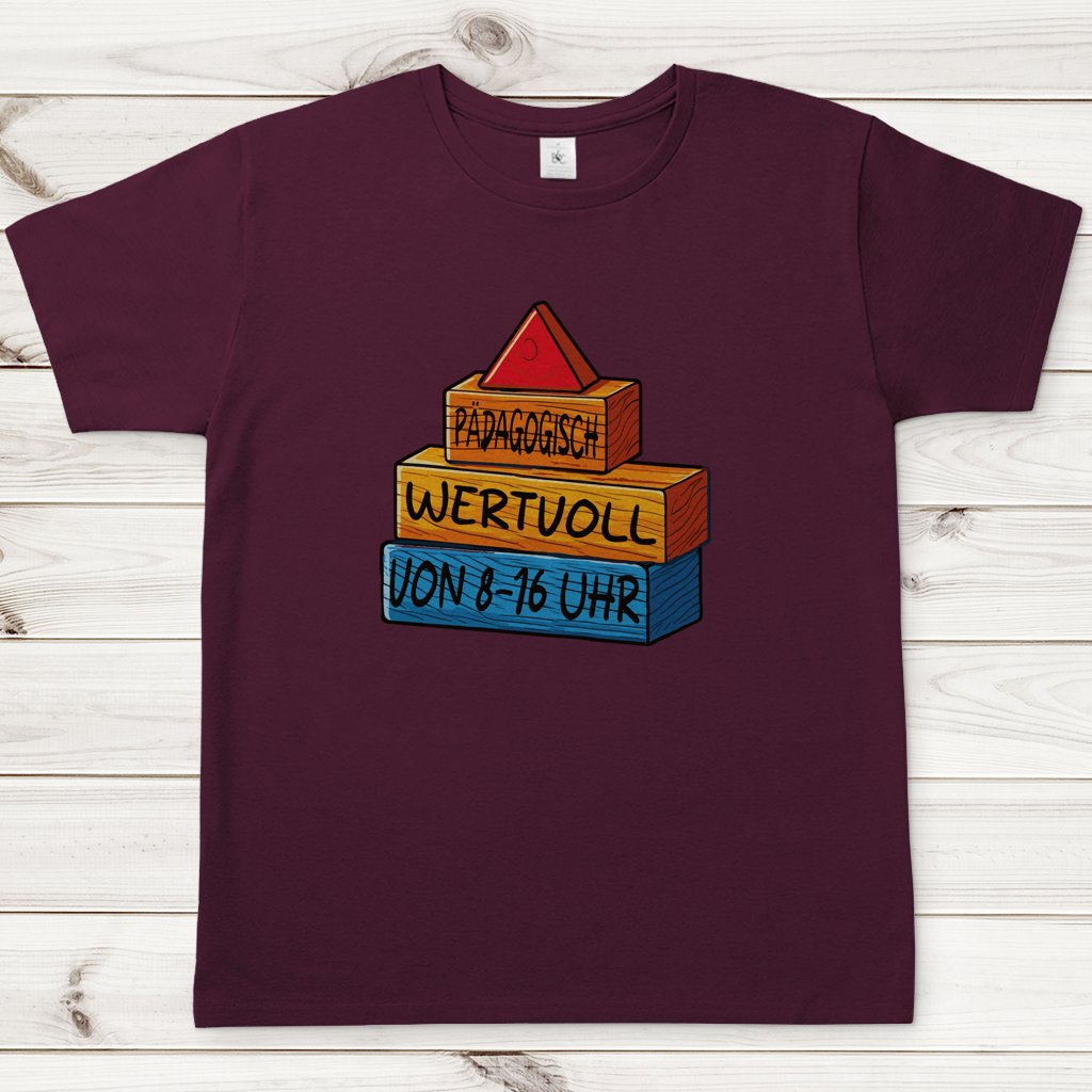 Herren T-Shirt Pädagogisch wertvoll von 8-16Uhr