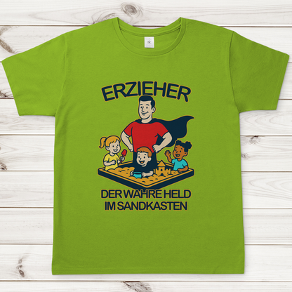 Herren T-Shirt Erzieher - Der wahre Held im Sandkasten