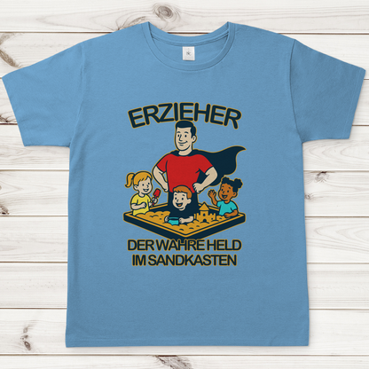 Herren T-Shirt Erzieher - Der wahre Held im Sandkasten